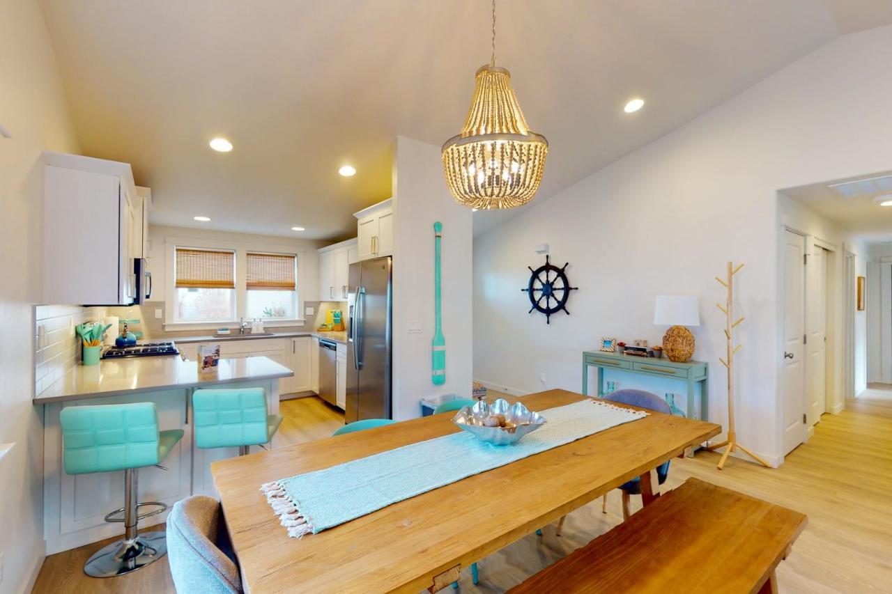 Turquoise Dreams Villa Lincoln City Buitenkant foto