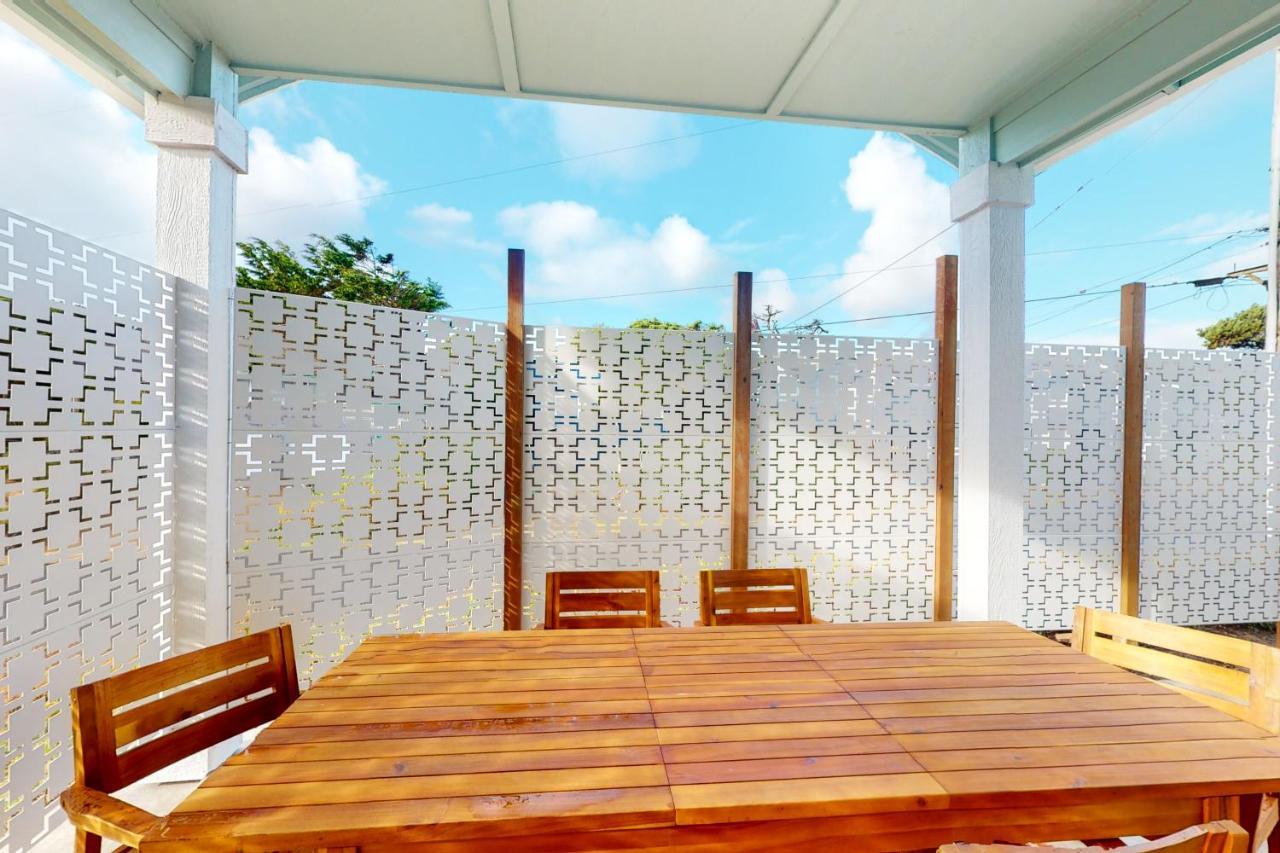 Turquoise Dreams Villa Lincoln City Buitenkant foto